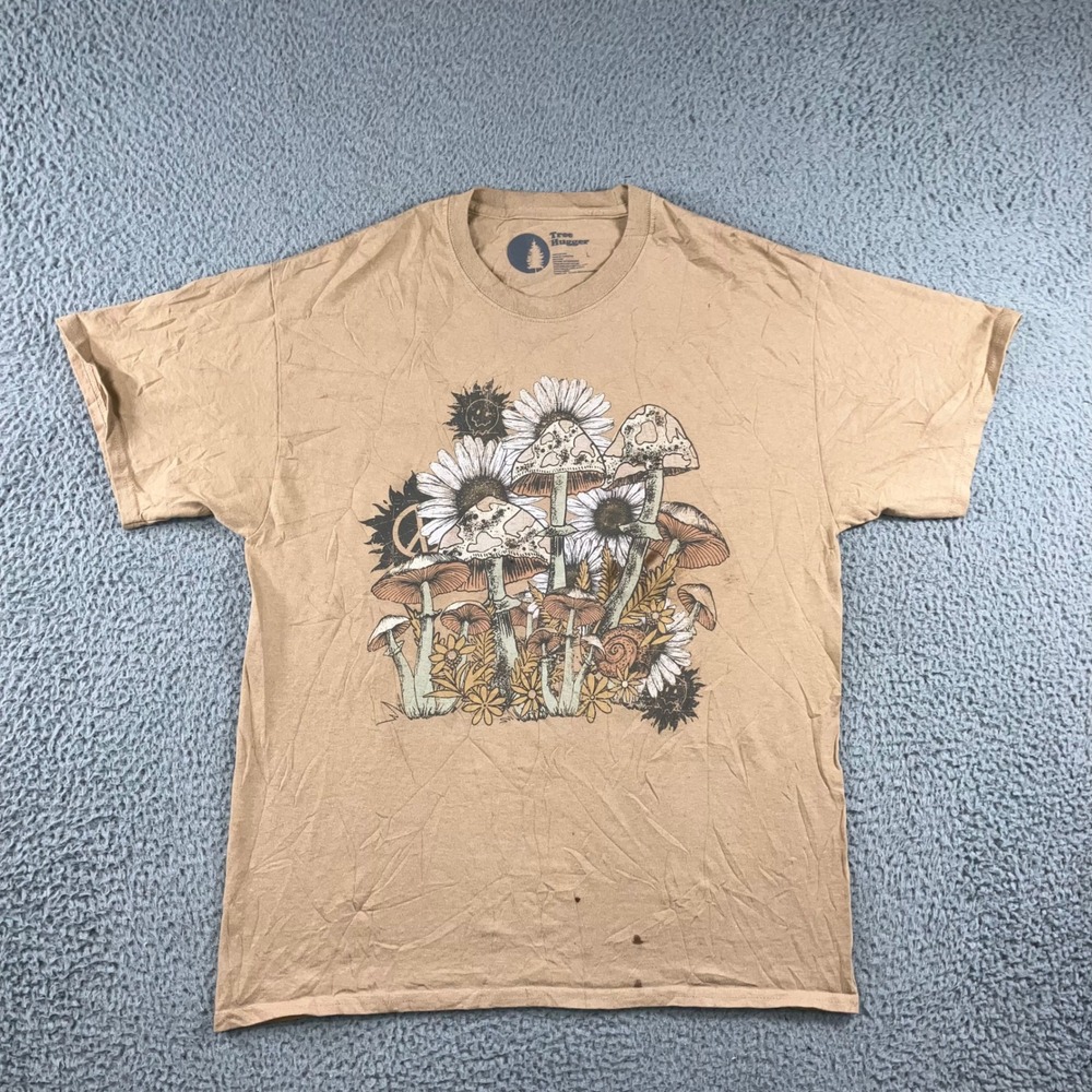 Tree Hugger Graphic T-Shirt Men L Tan Mushroom Daisy Peace Sign Nature Tee